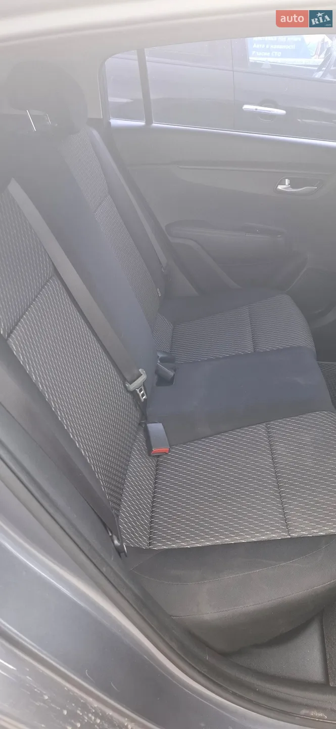 2018 Kia Rio - мініатюра 5