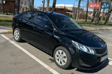 Седан Kia Rio 2013 в Киеве