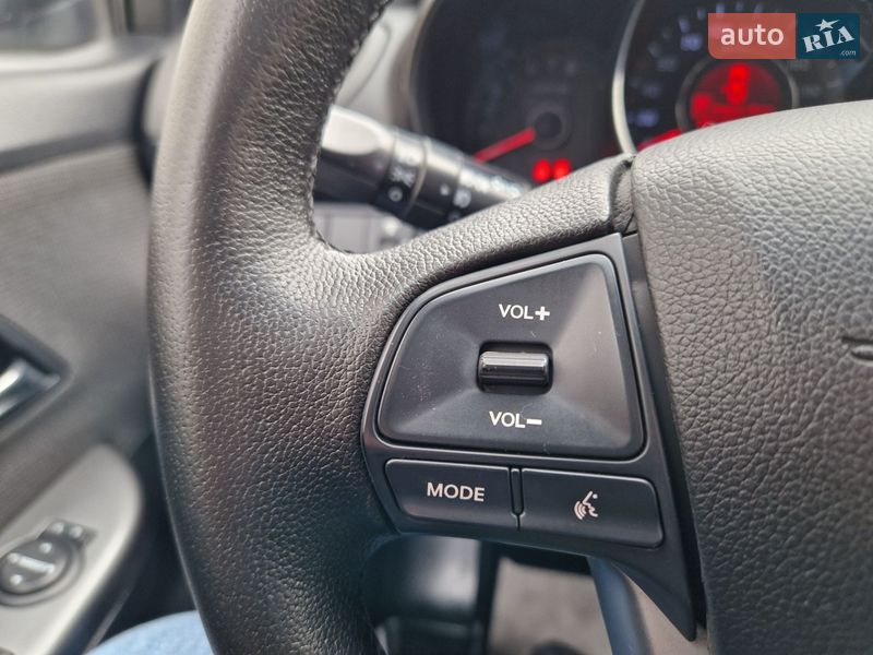 Седан Kia Rio 2013 в Виннице фото 37 Седан Kia Rio 2013 в Виннице