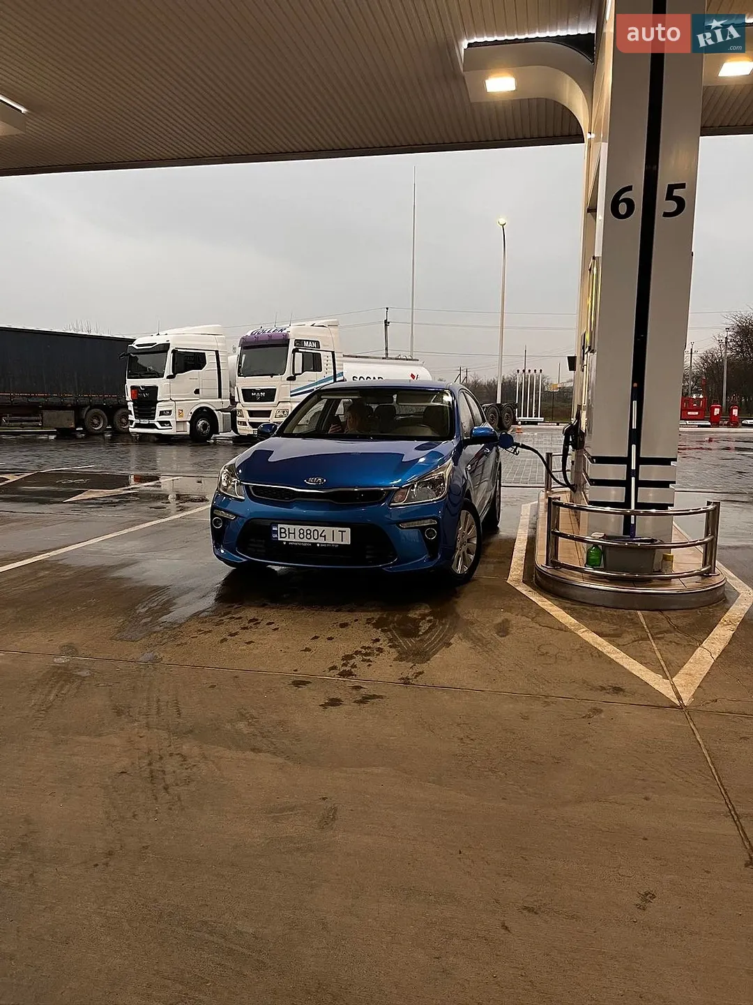 2019 Kia Rio - фото 1