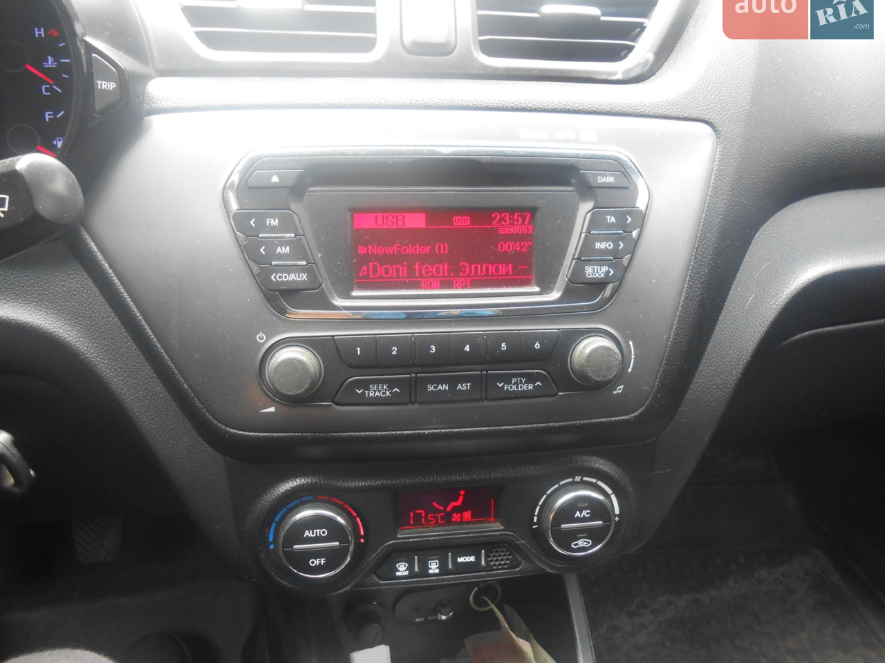 2013 Kia Rio - мініатюра 29