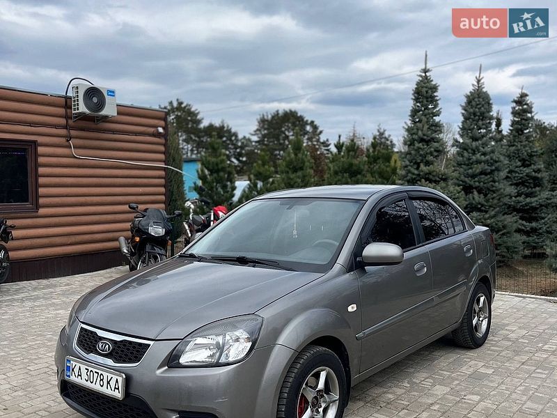 Kia Rio 2011