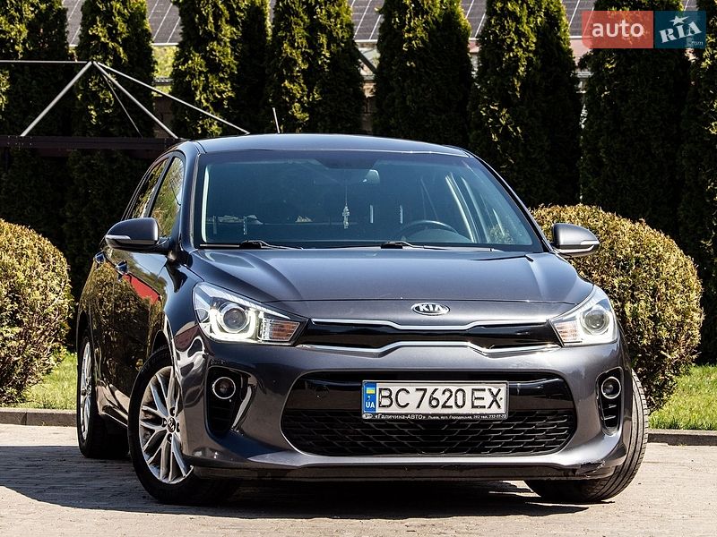 Хэтчбек Kia Rio 2017 в Львове