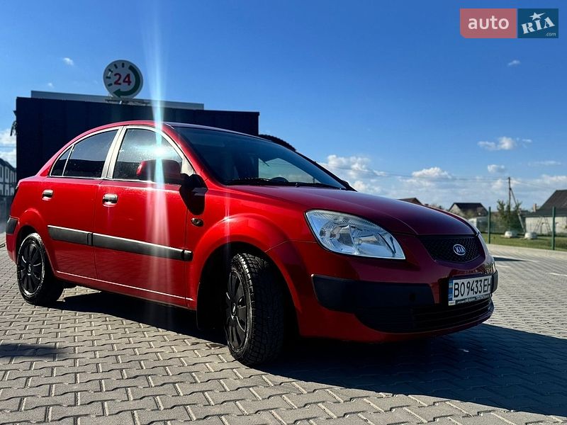 Седан Kia Rio 2008 в Каменец-Подольском