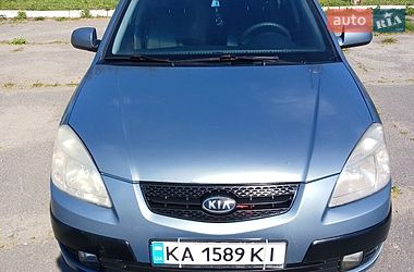Седан Kia Rio 2007 в Березане