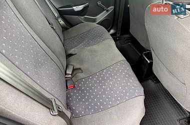 Седан Kia Rio 2012 в Хмельницком