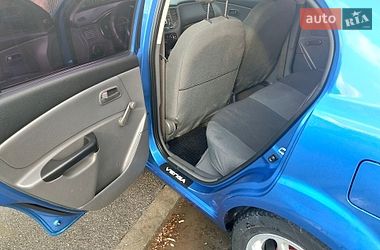 Седан Kia Rio 2010 в Хмельницком