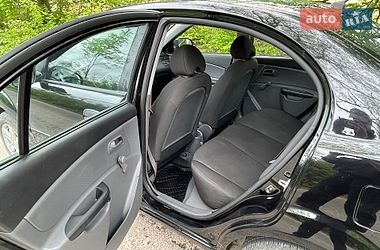 Седан Kia Rio 2010 в Чорткове