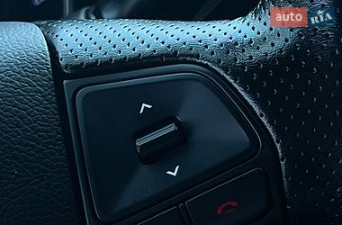 Седан Kia Rio 2013 в Миколаєві