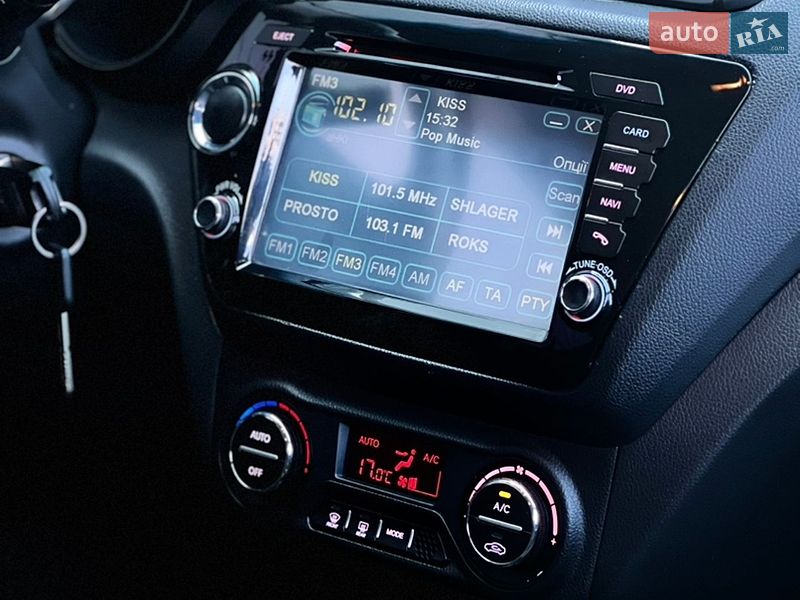 Седан Kia Rio 2013 в Миколаєві