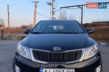 Хэтчбек Kia Rio 2012 в Киеве
