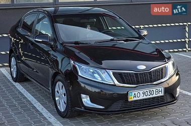 Седан Kia Rio 2014 в Тернополе