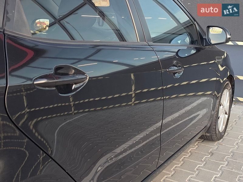 Седан Kia Rio 2014 в Тернополе