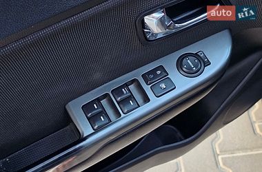 Седан Kia Rio 2014 в Тернополе