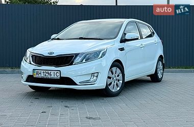 Хэтчбек Kia Rio 2012 в Днепре