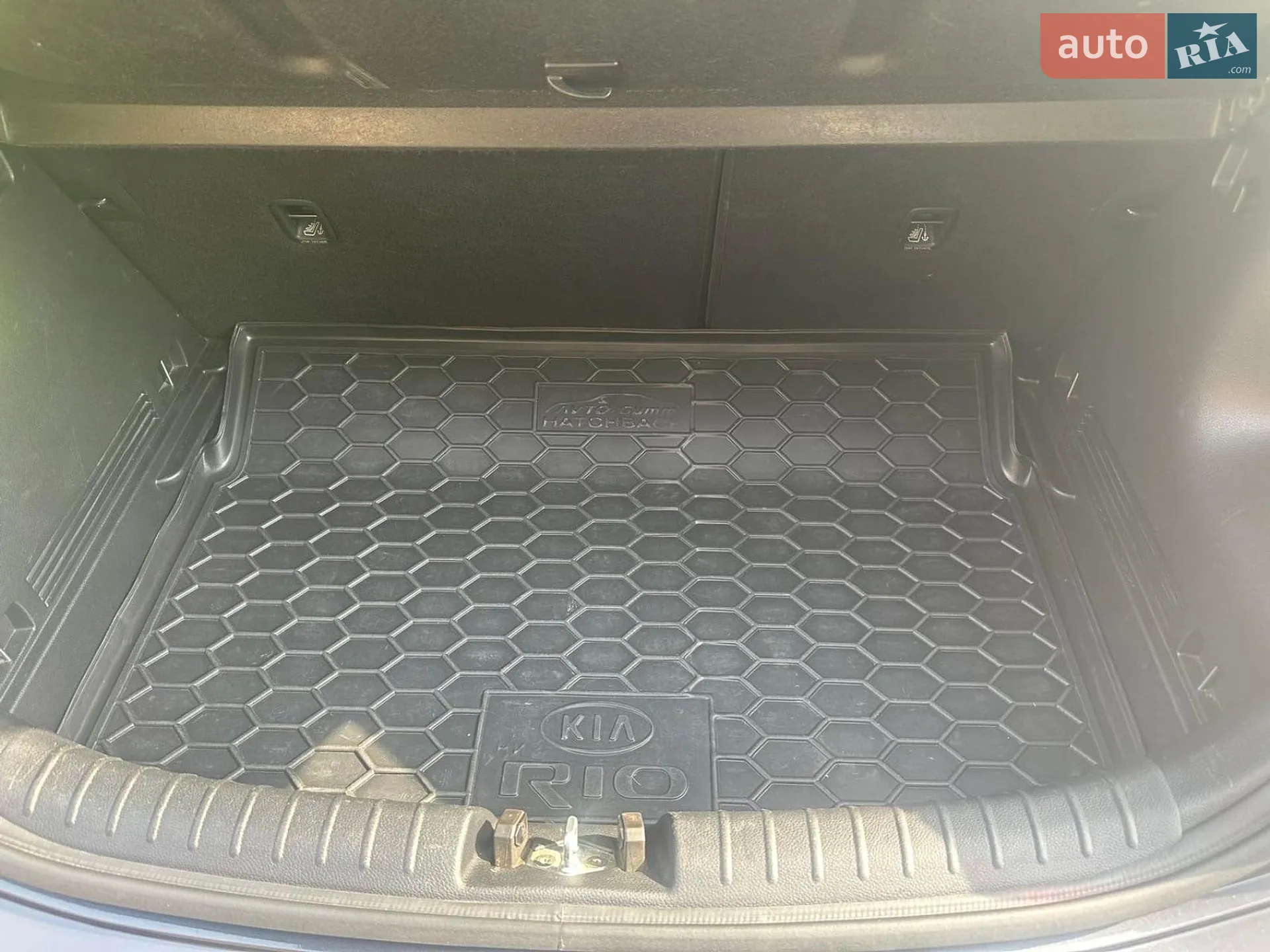2018 Kia Rio - мініатюра 29