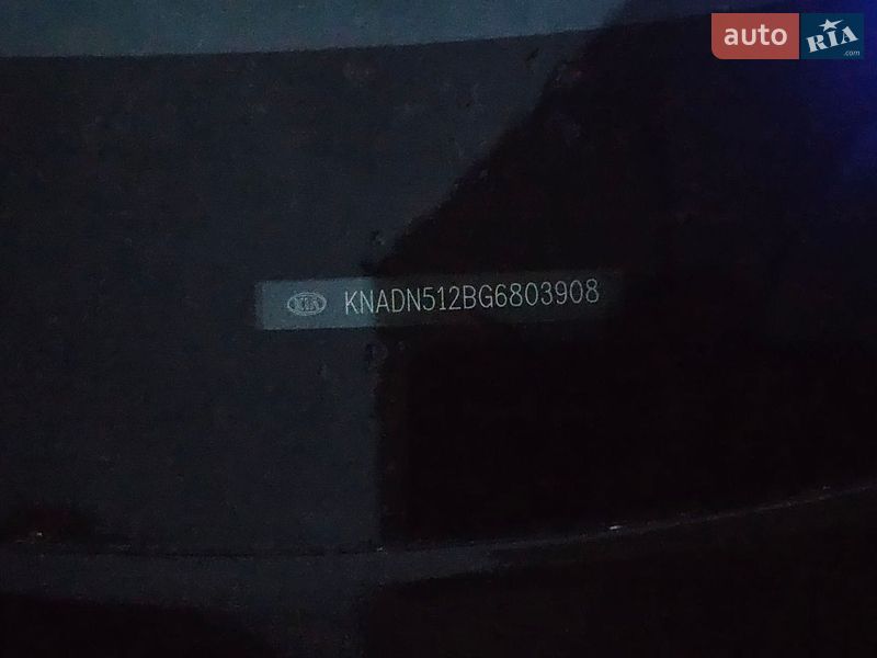 Хэтчбек Kia Rio 2016 в Киеве