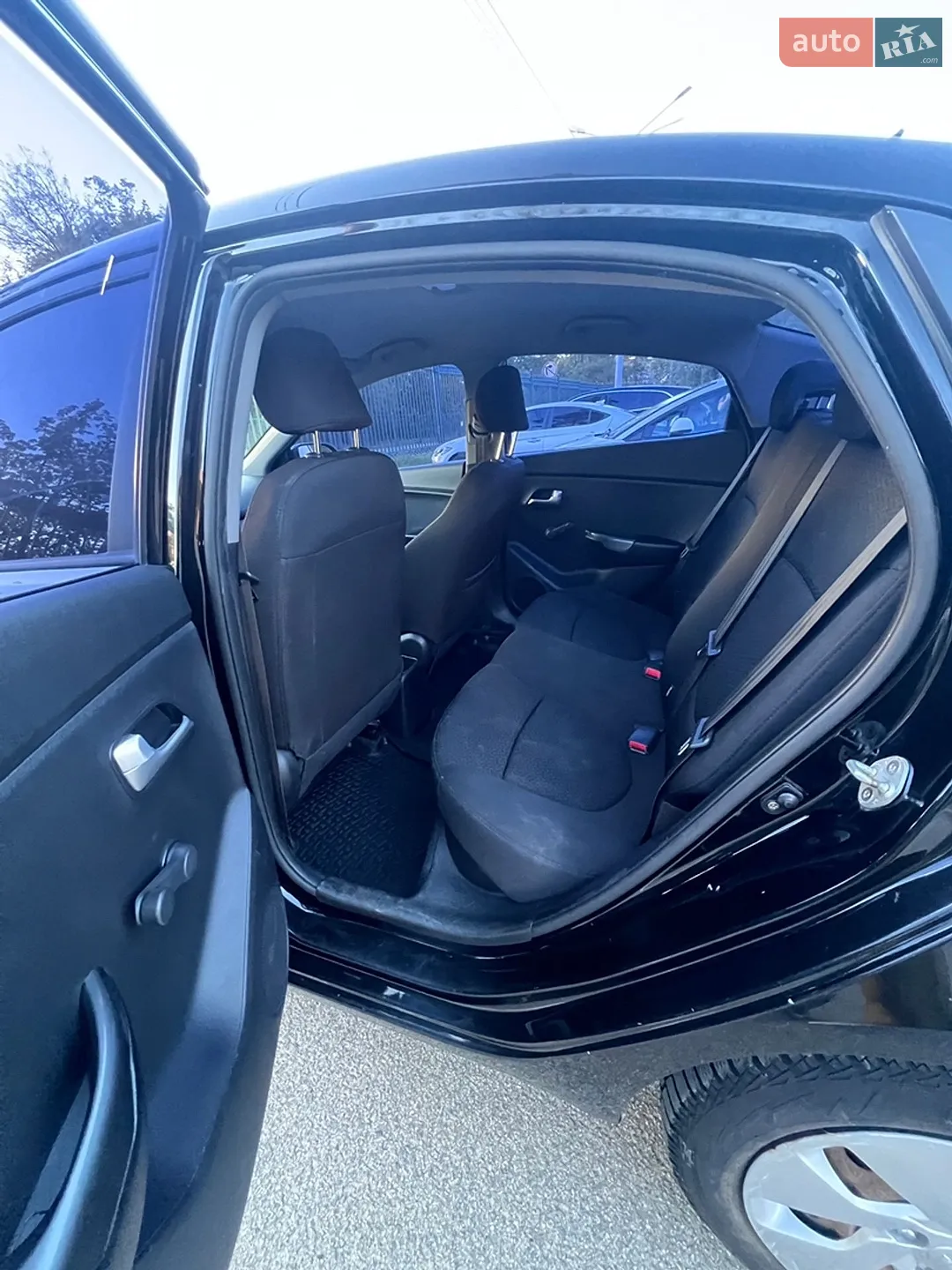 2012 Kia Rio - мініатюра 7