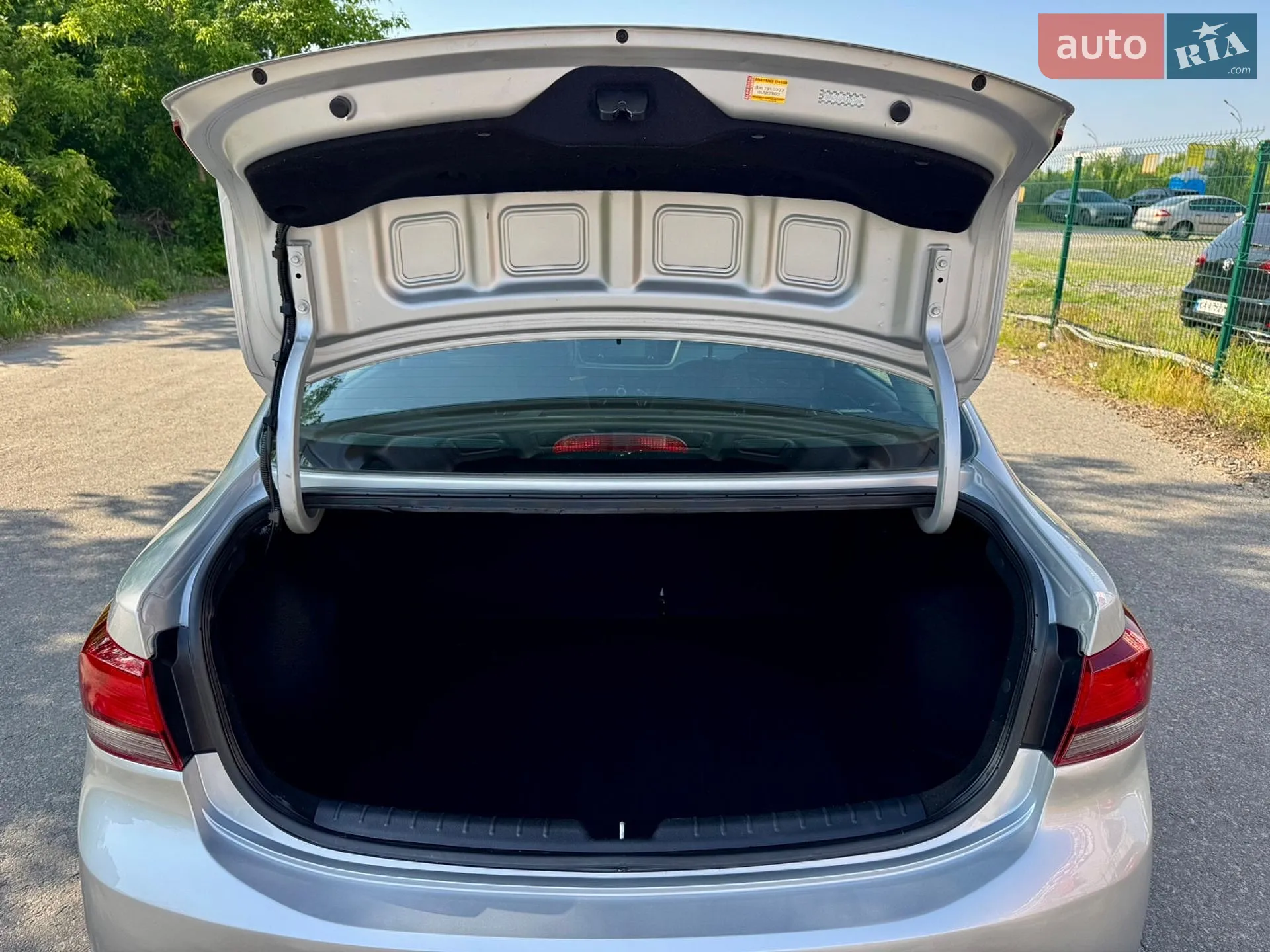 2019 Kia Rio - мініатюра 46