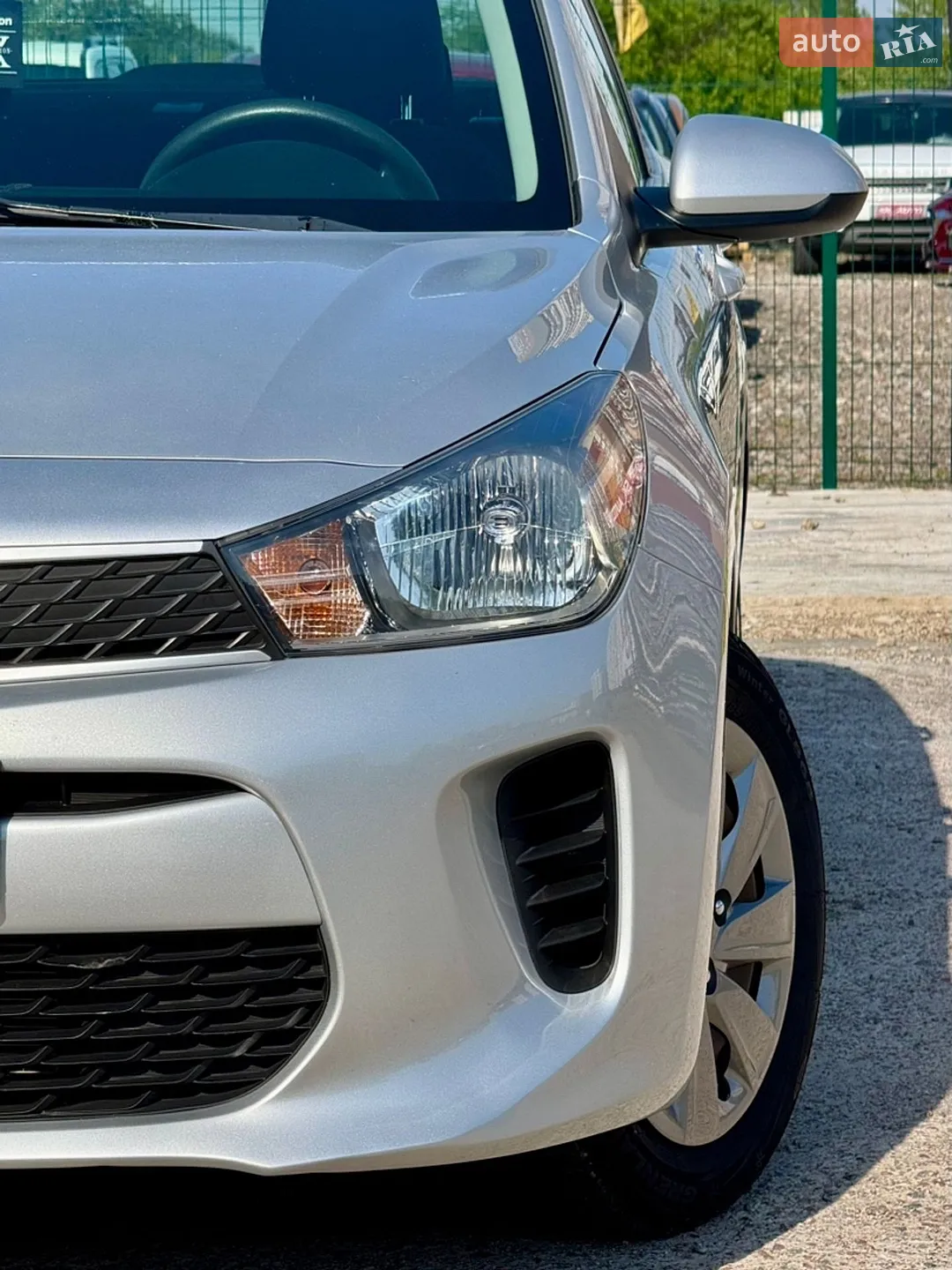 2019 Kia Rio - мініатюра 57