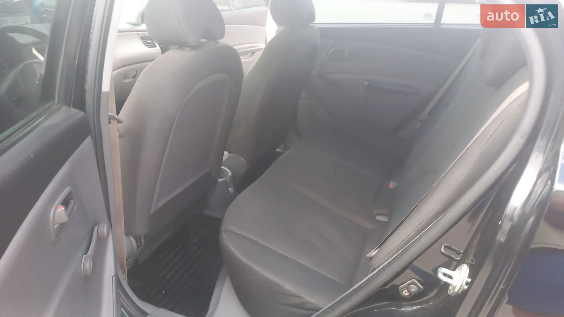 2011 Kia Rio - мініатюра 9