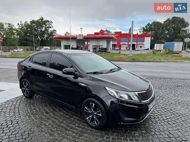Kia Rio 2013 VIN Z94CB41ABDR142182 фото оголошення 2 з 43