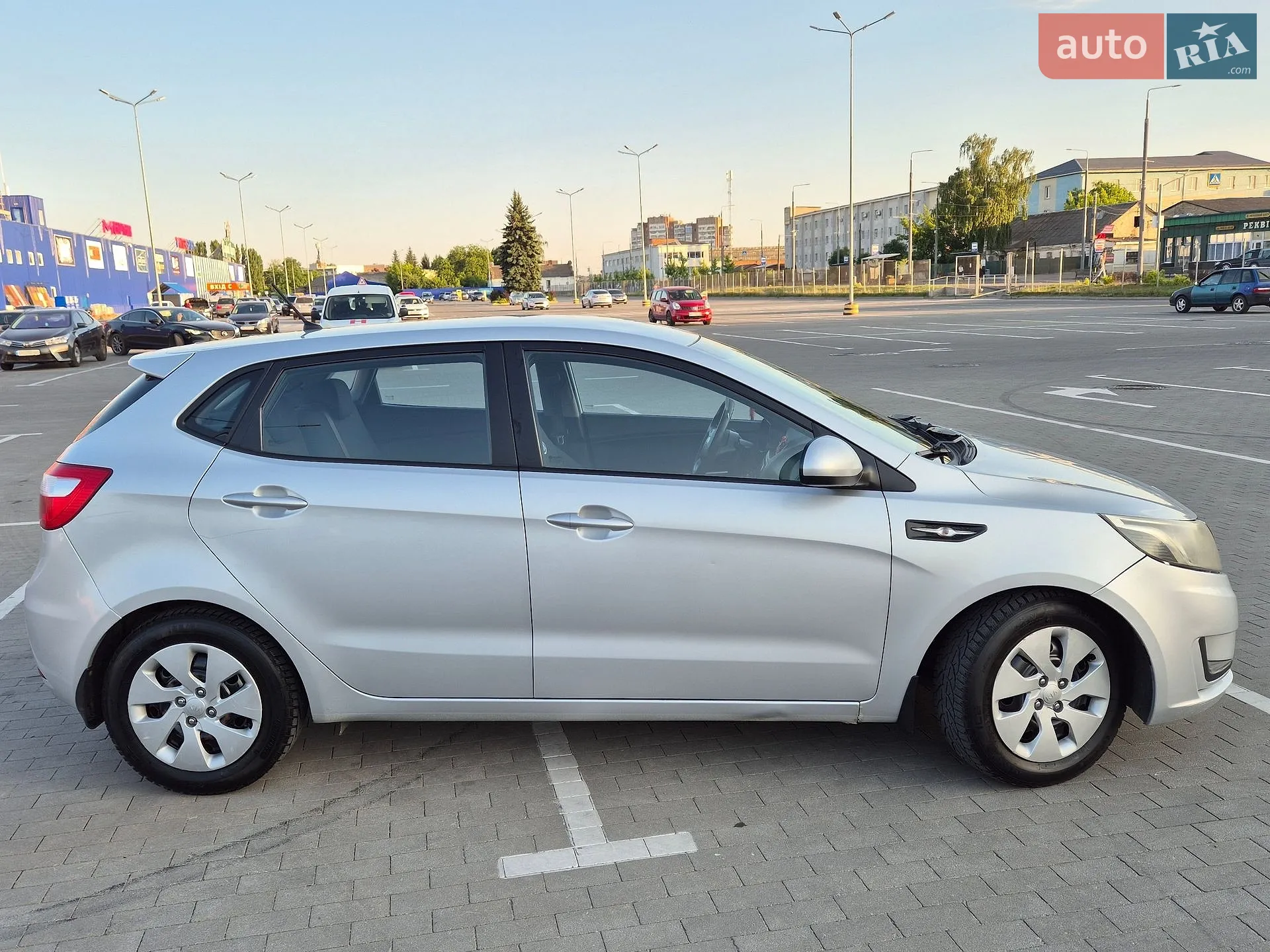 2012 Kia Rio - мініатюра 4