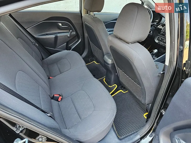 Kia Rio 2016 VIN KNADN412BG6046321 фото оголошення 27 з 62