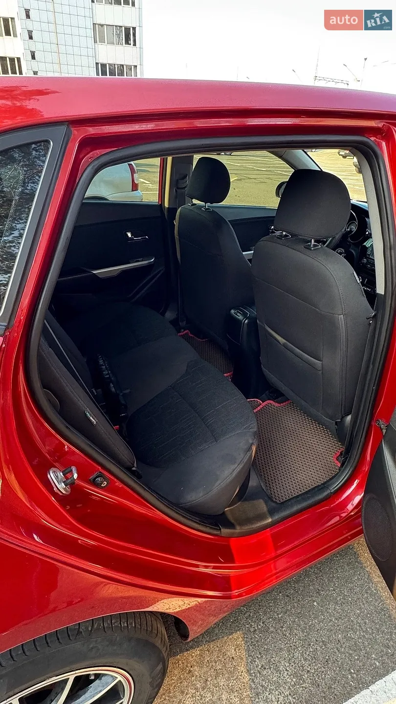 2012 Kia Rio - мініатюра 12