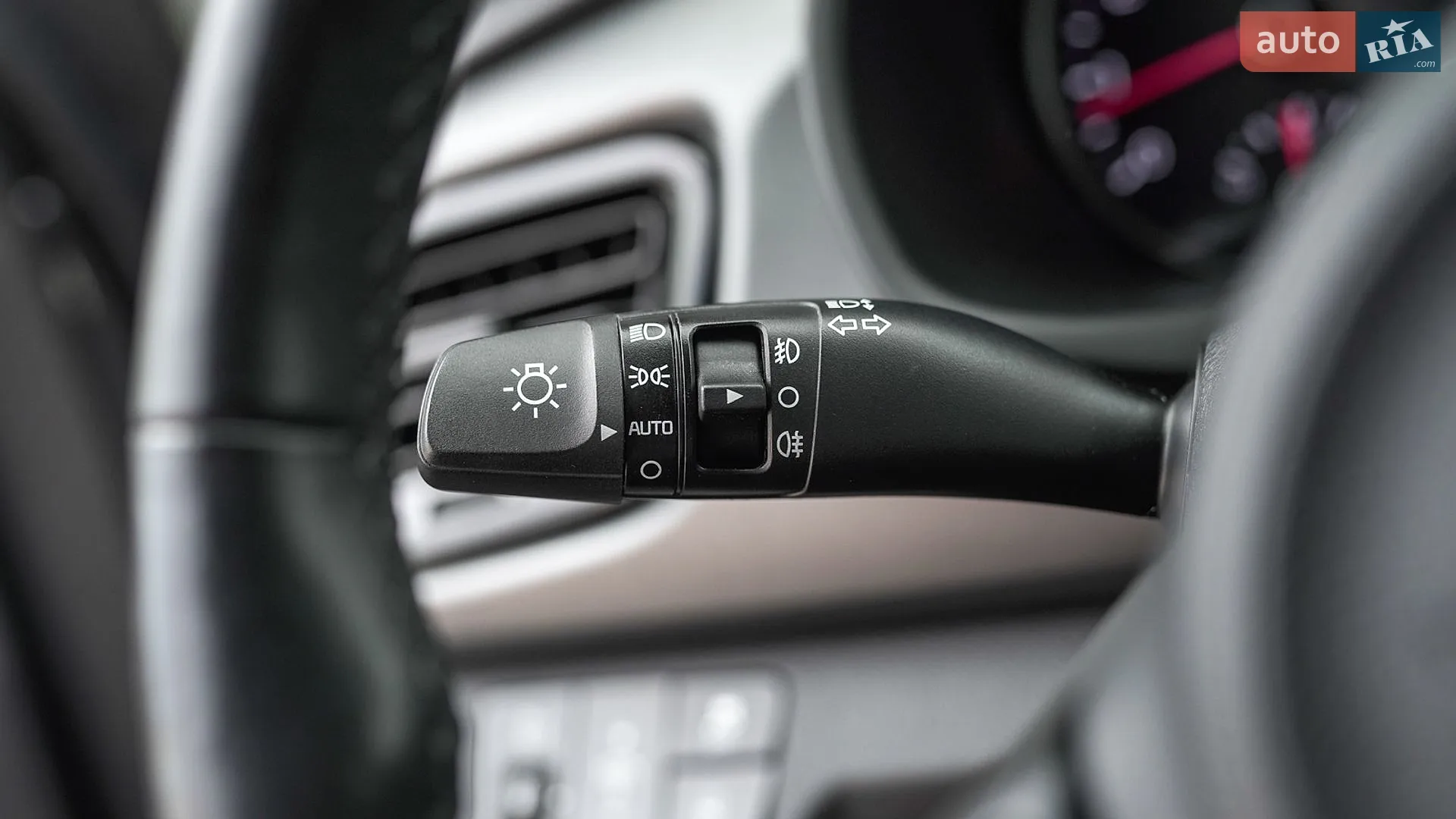 2018 Kia Rio - мініатюра 19