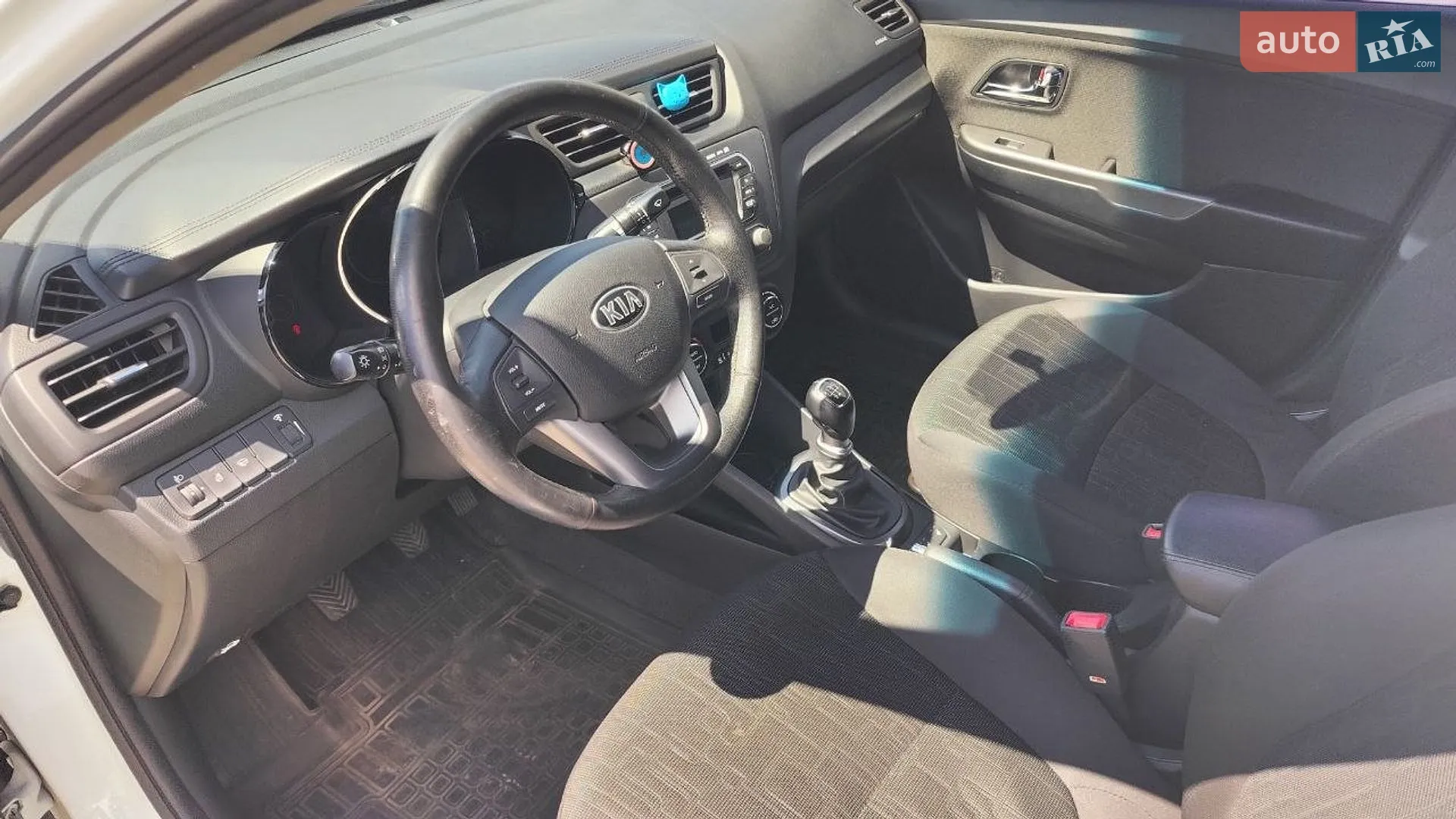 2013 Kia Rio - мініатюра 43
