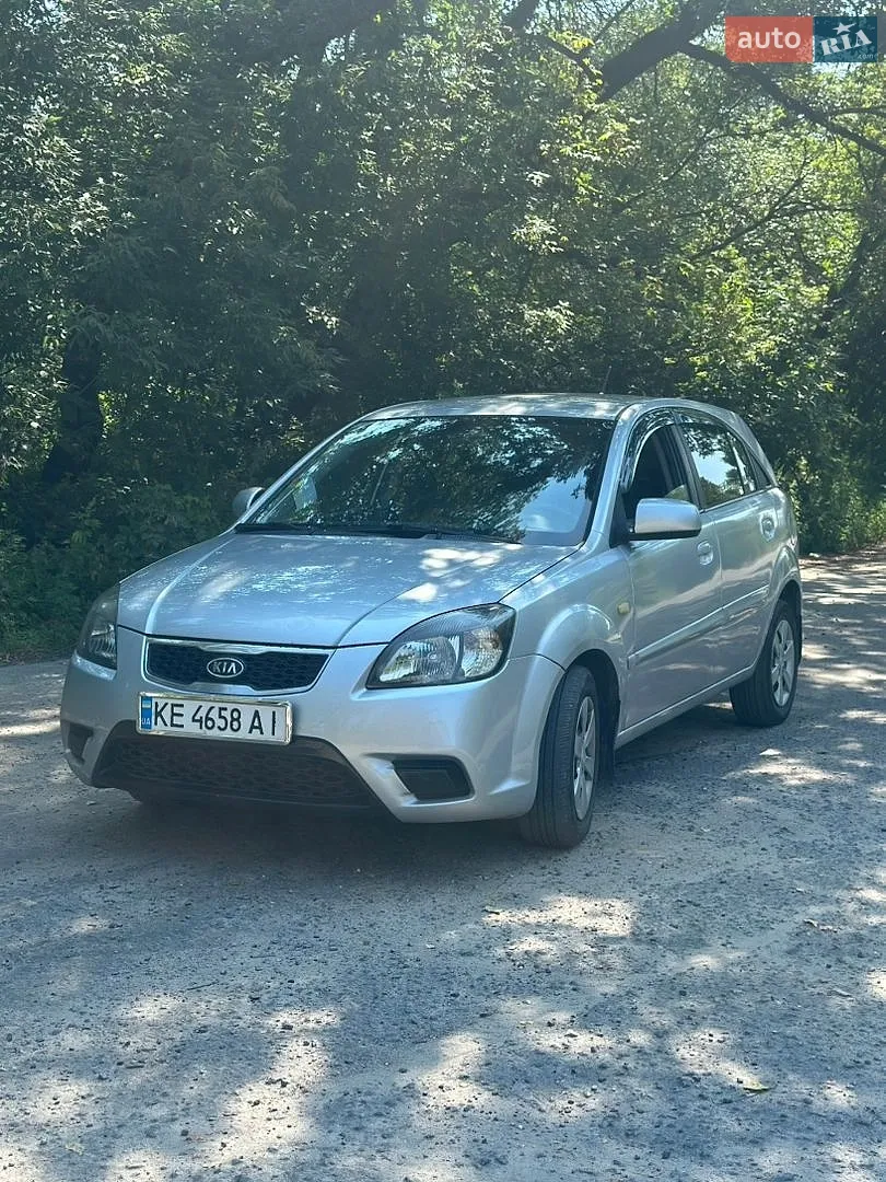 2010 Kia Rio - мініатюра 2