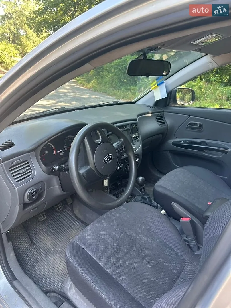 2010 Kia Rio - мініатюра 7