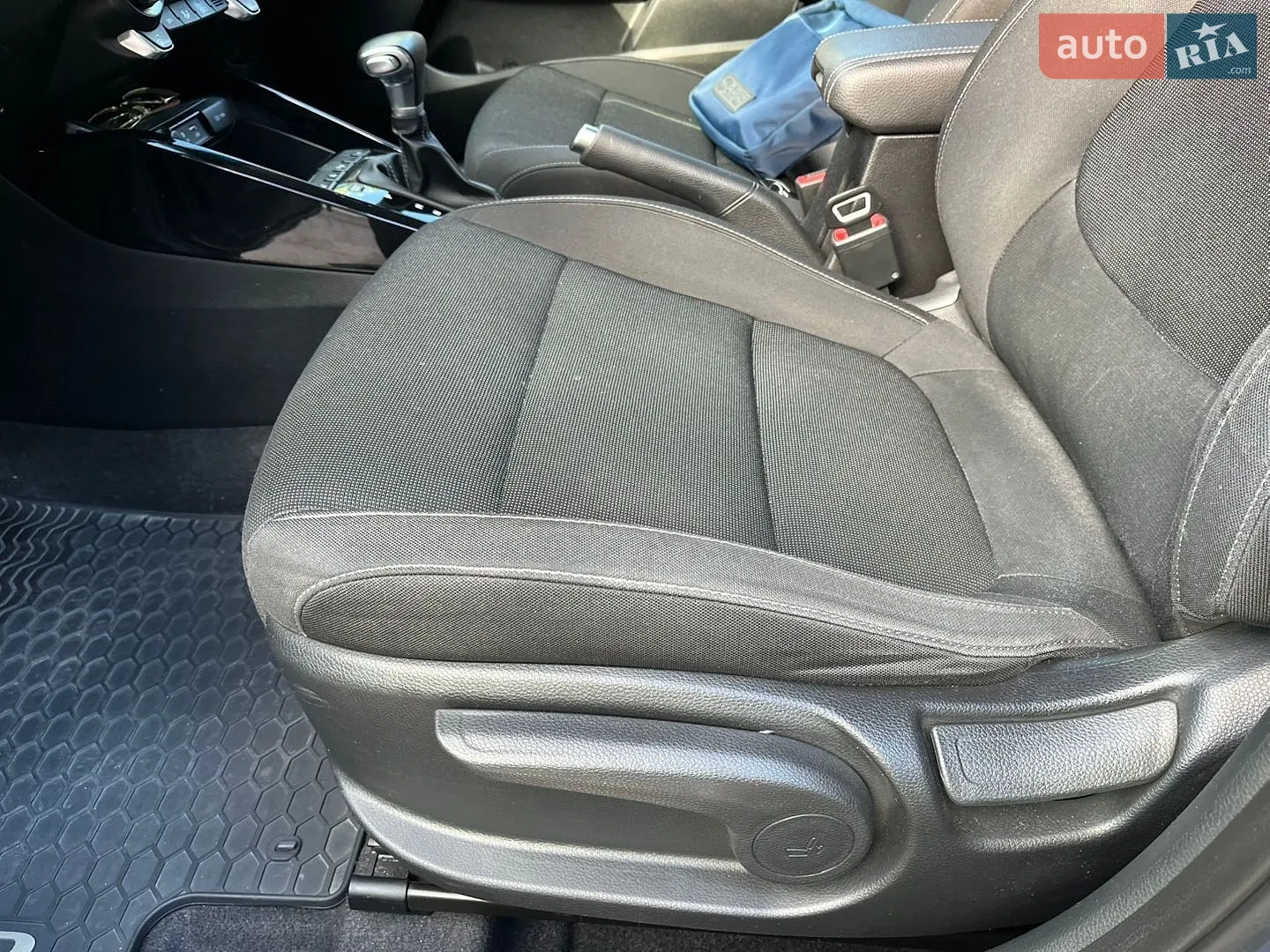 2018 Kia Rio - мініатюра 8