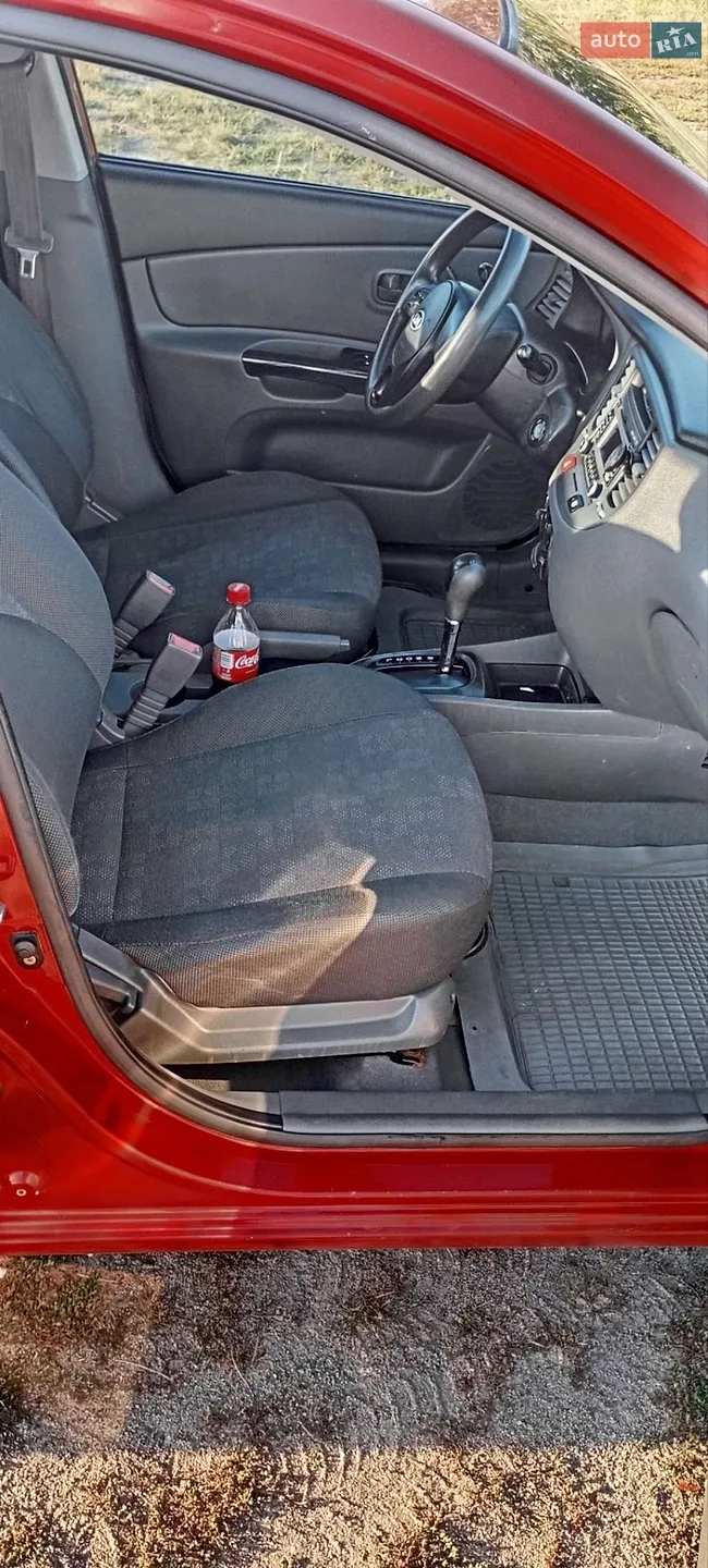 2010 Kia Rio - мініатюра 9