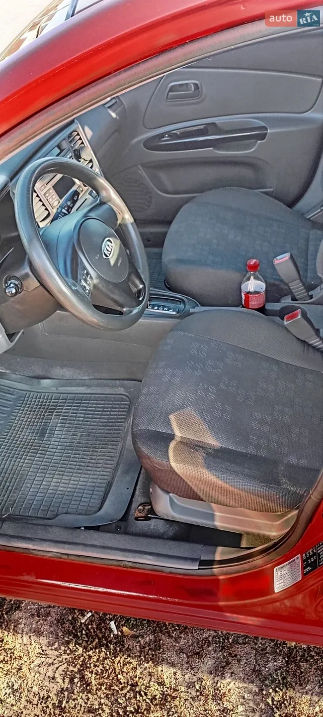 2010 Kia Rio - мініатюра 24