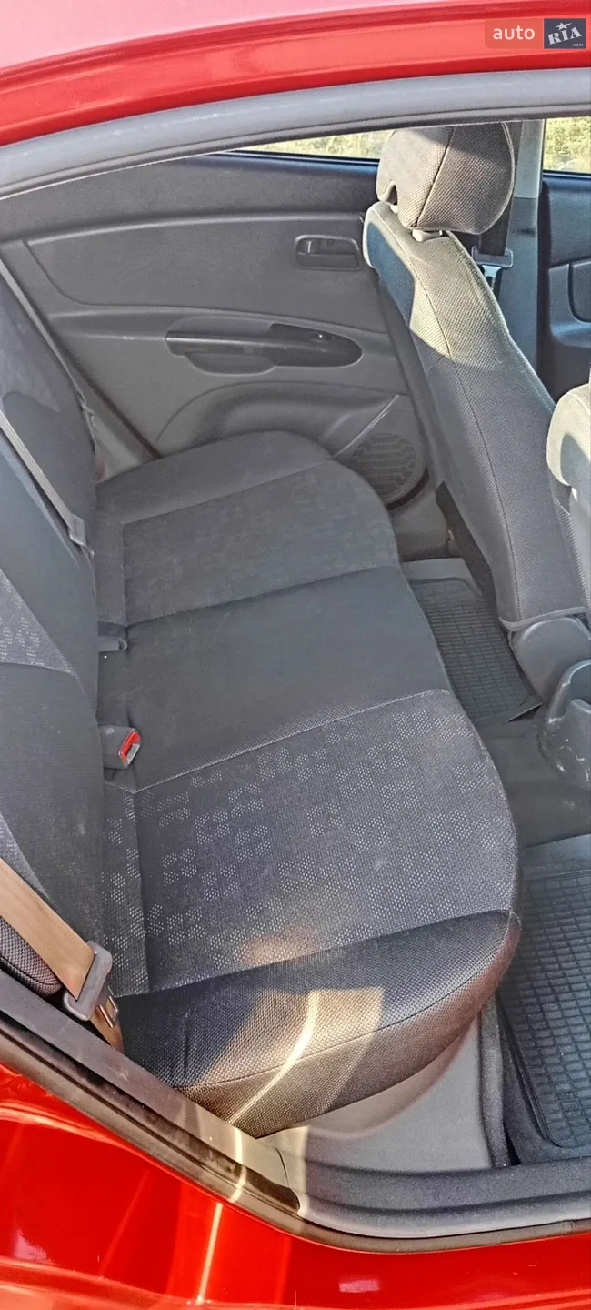 2010 Kia Rio - мініатюра 27