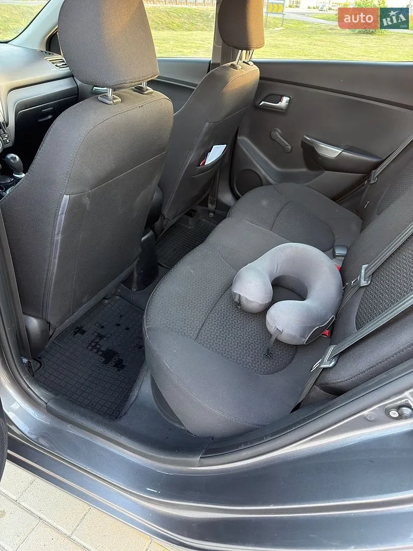 2011 Kia Rio - мініатюра 18