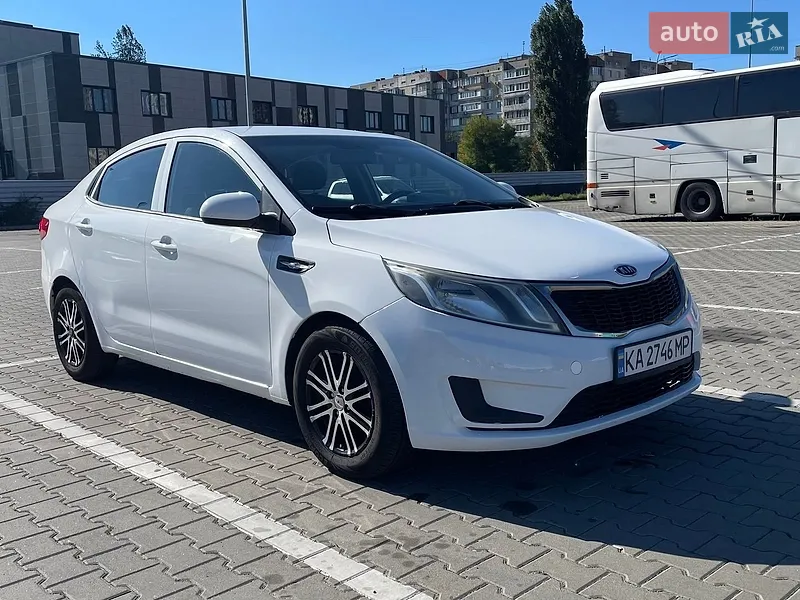 Kia Rio 2012