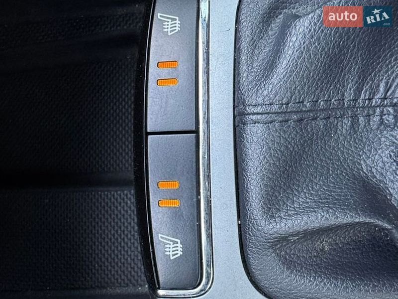 Седан Kia Rio 2013 в Києві