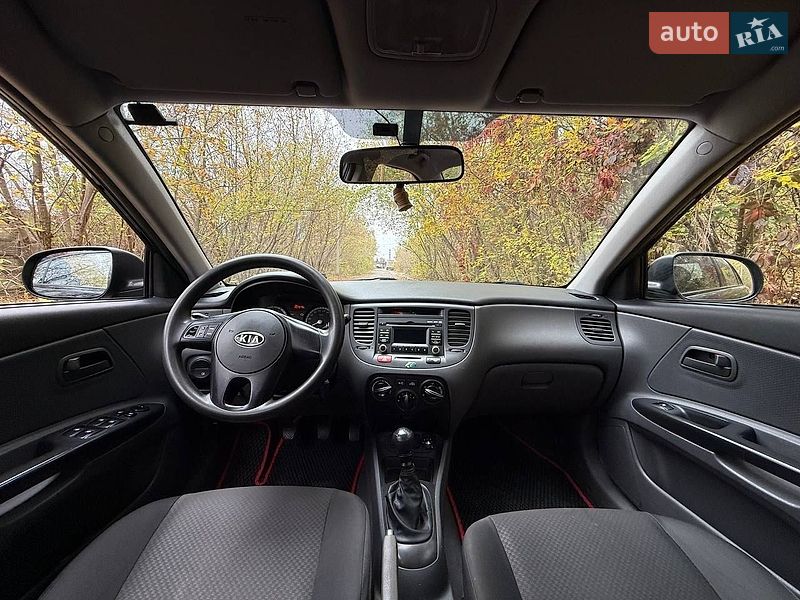 Седан Kia Rio 2011 в Харькове