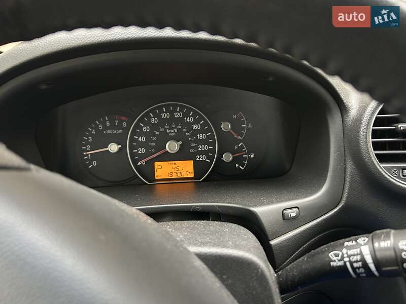 Мікровен Kia Rondo 2012 в Одесі