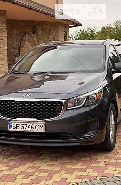 Мінівен Kia Sedona 2016 в Первомайську