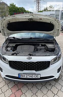 Минивэн Kia Sedona 2015 в Одессе