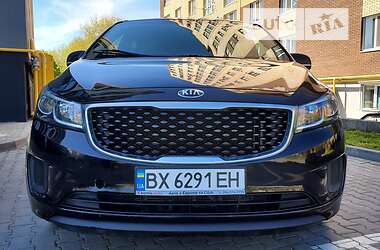 Минивэн Kia Sedona 2014 в Хмельницком