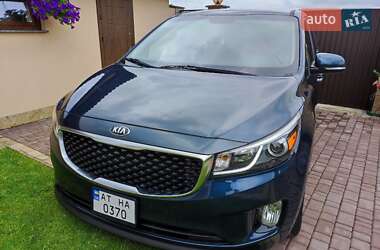 Мінівен Kia Sedona 2015 в 