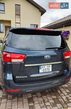Мінівен Kia Sedona 2015 в 