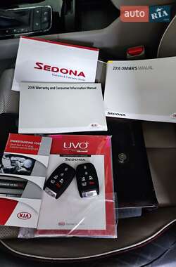Мінівен Kia Sedona 2015 в 