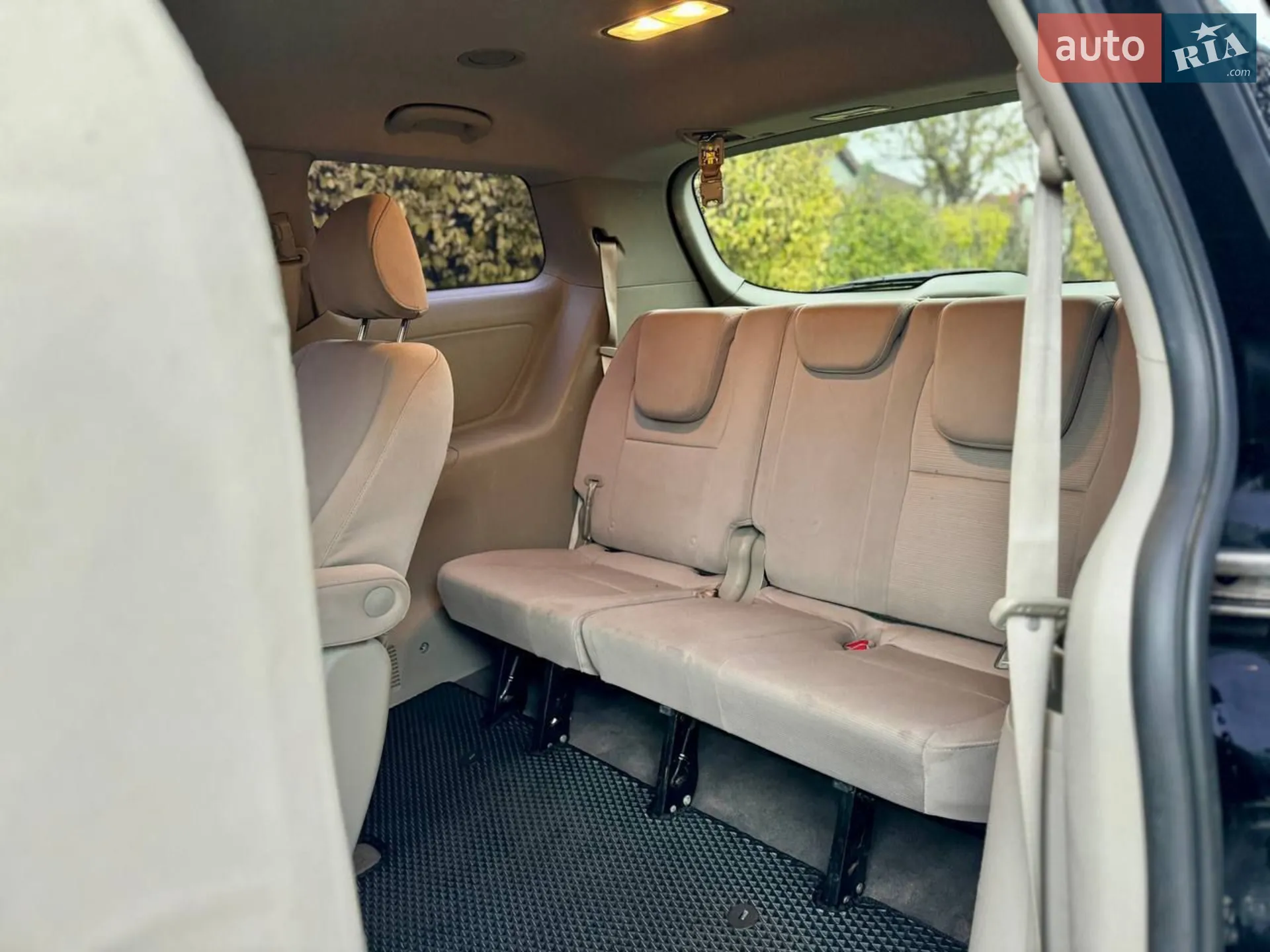 2014 Kia Sedona - мініатюра 28