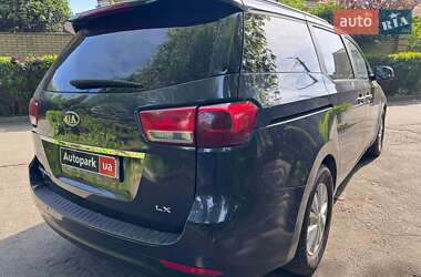 Минивэн Kia Sedona 2014 в 